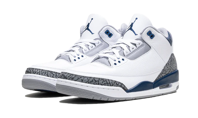 Air Jordan 3 Retro Bleu Marine Minuit