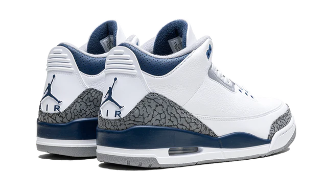 Air Jordan 3 Retro Bleu Marine Minuit