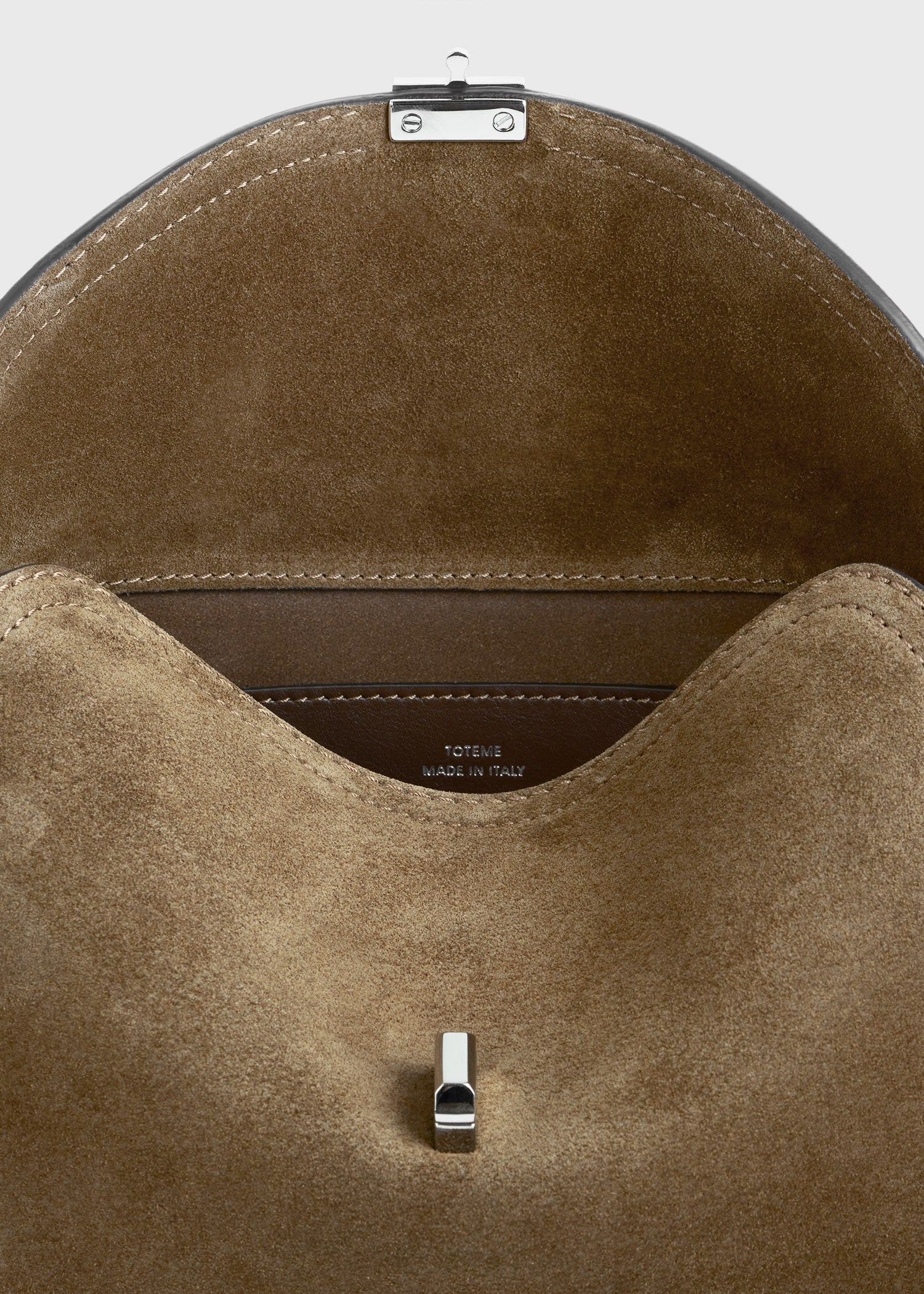 Toteme Clutch T-Lock Light Brown