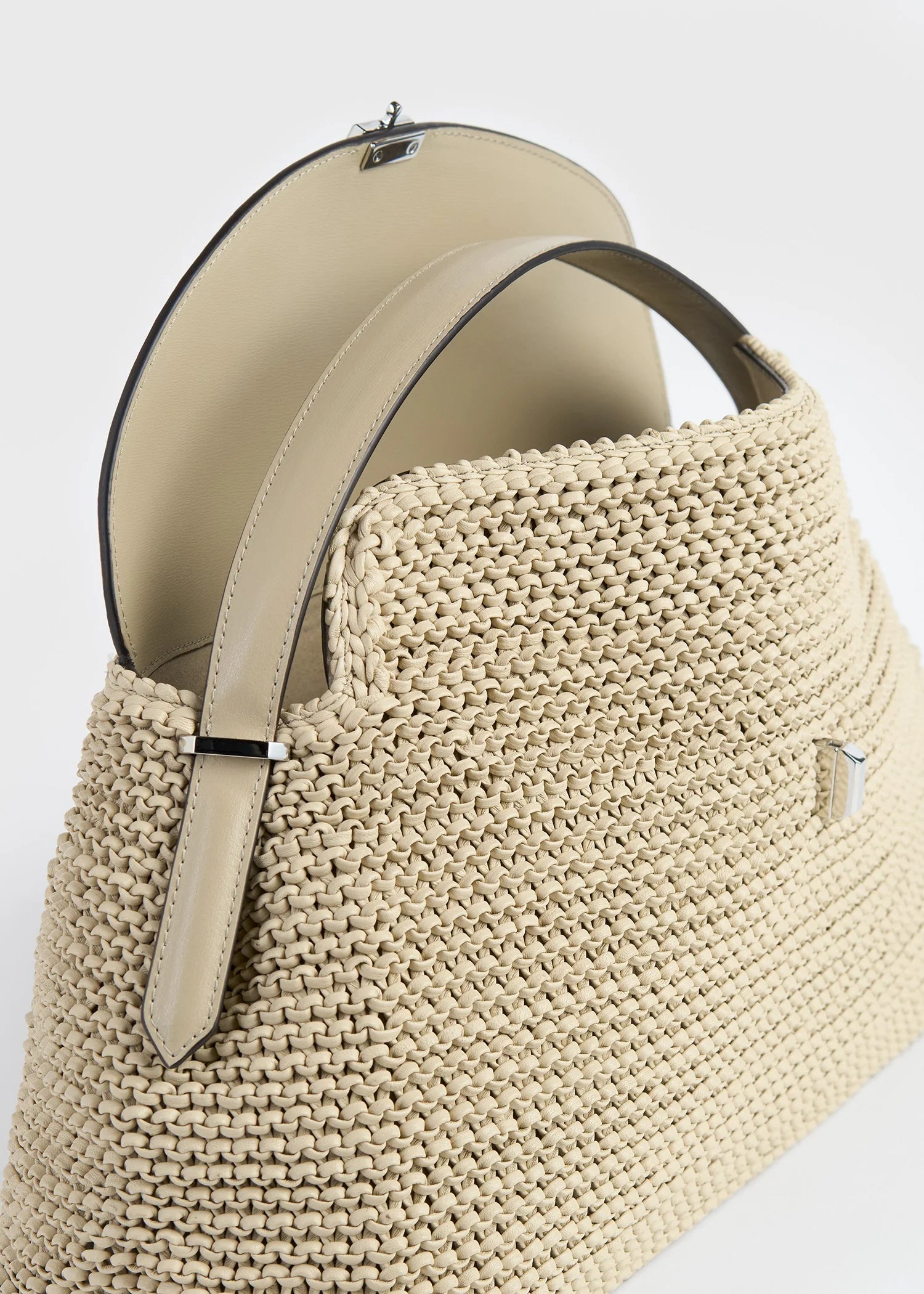 Toteme T-Lock in Canvas