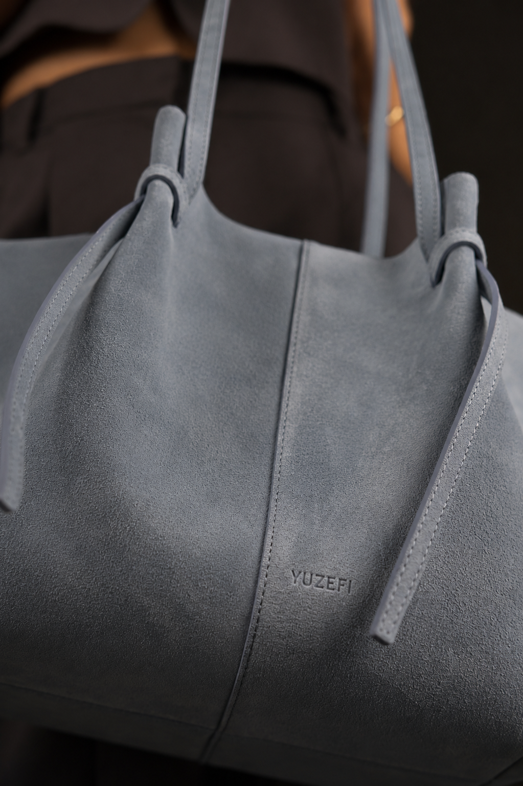 YUZEFI LARGE MOCHI - OCEAN SUEDE