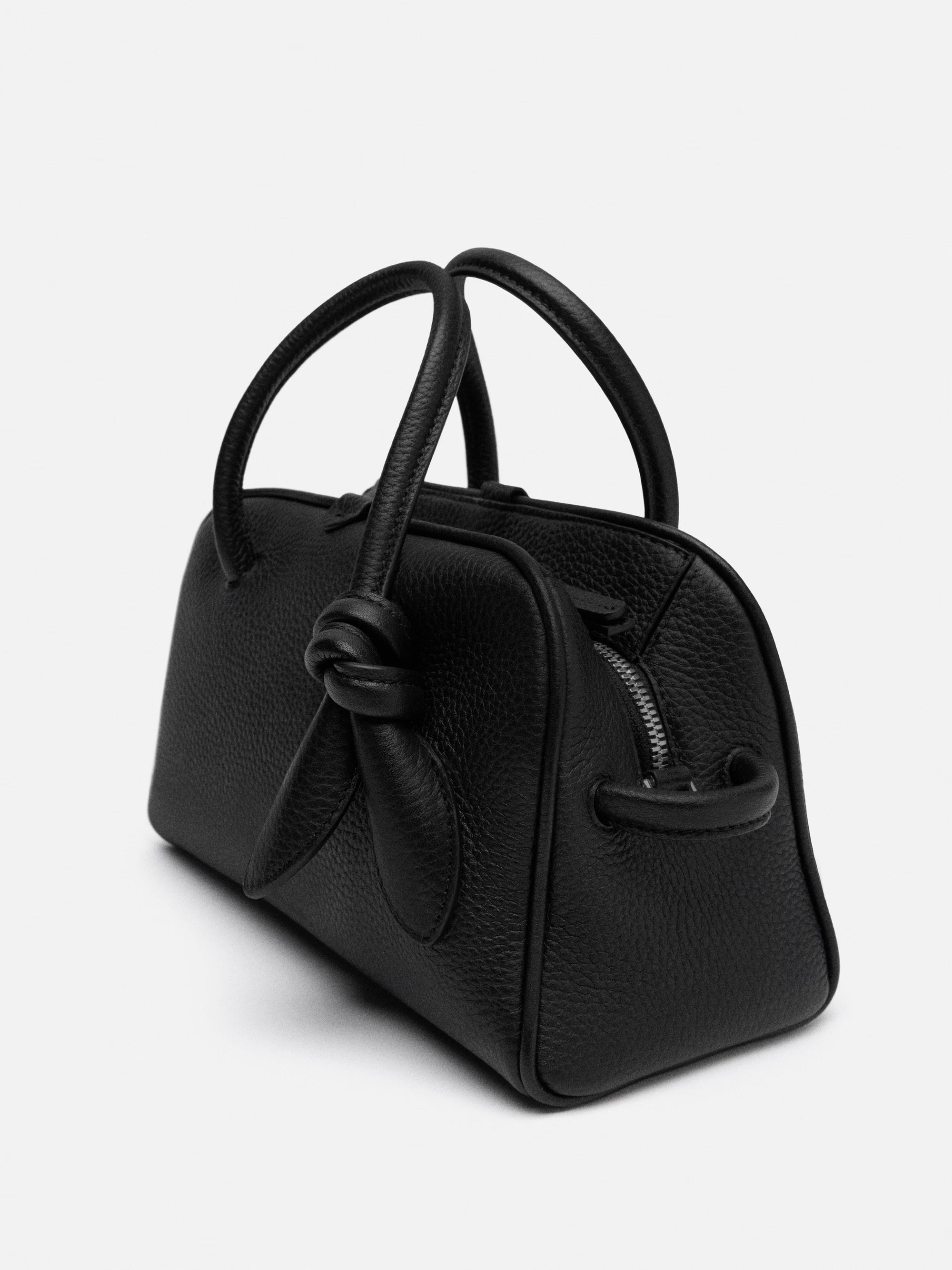 Jacquemus Tourism Black