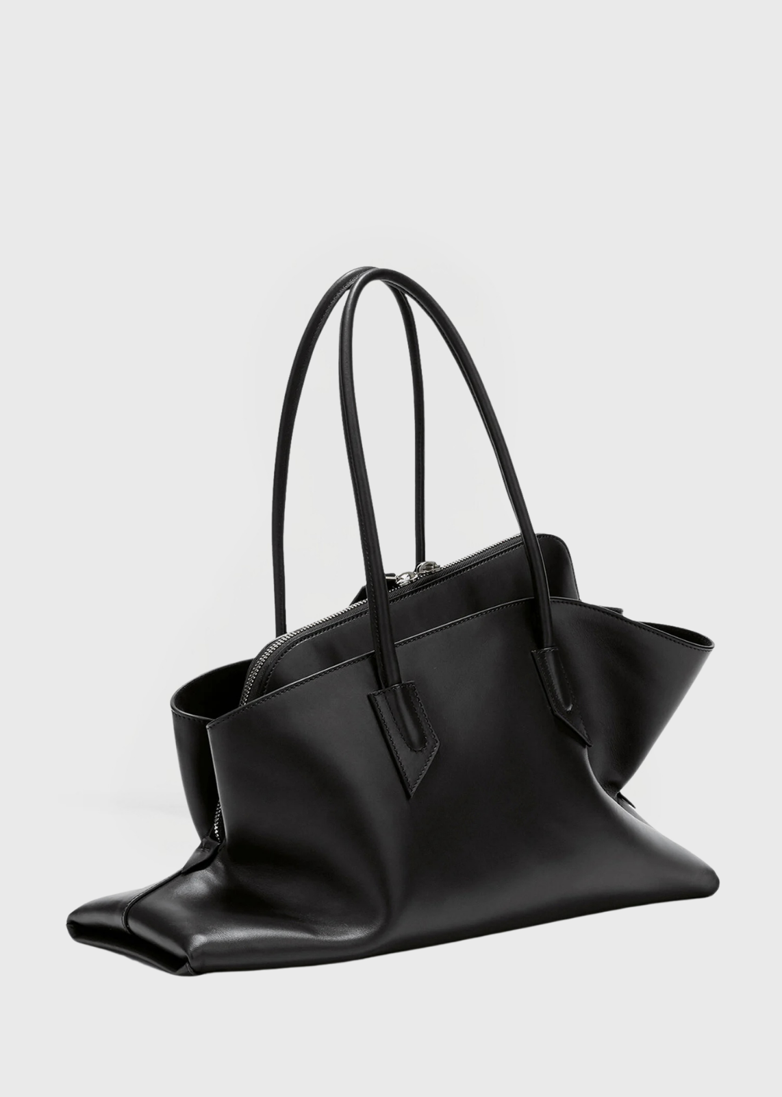 The Attico La Passeggiata Medium Black