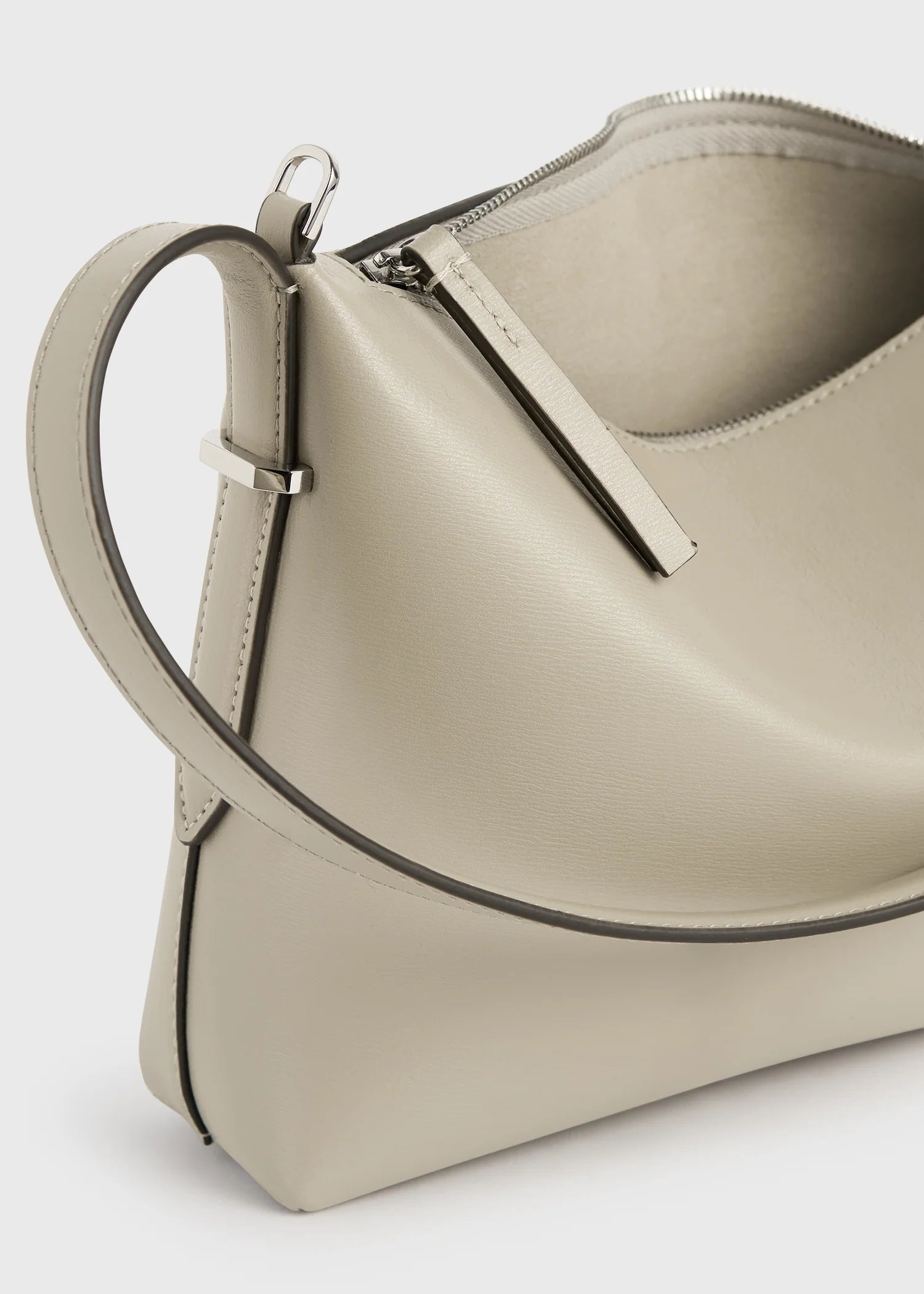 TOTEME Embrayage T-Lock Blanc Martelé