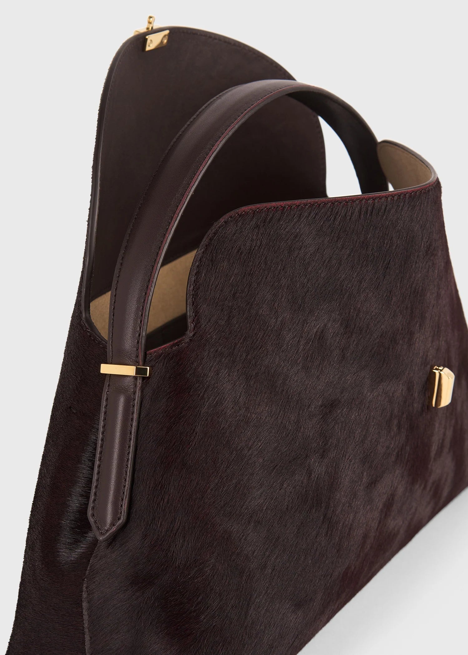 TOTEME Clutch T-Lock Noir Martelé