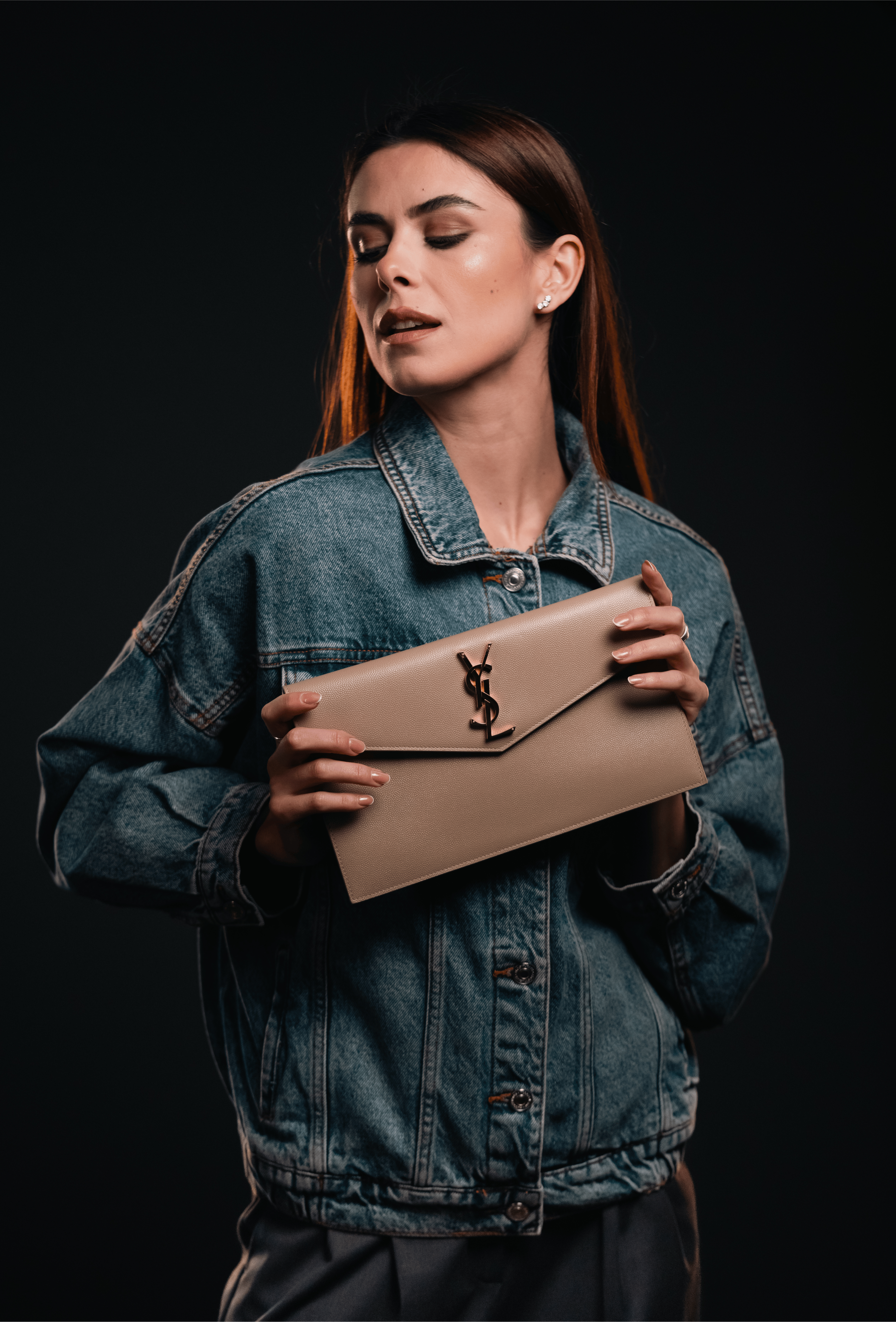 Pochette Saint Laurent Upttown en cuir beige foncé